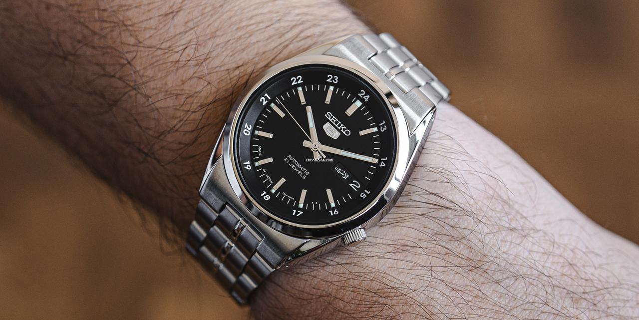 Reloj para Hombre Automático Japonés SEIKO 5 SNK567J1