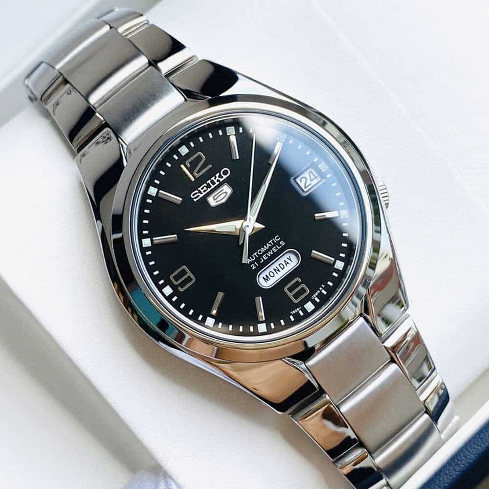 Reloj para Hombre Automático Japonés SEIKO 5 SNK623K1
