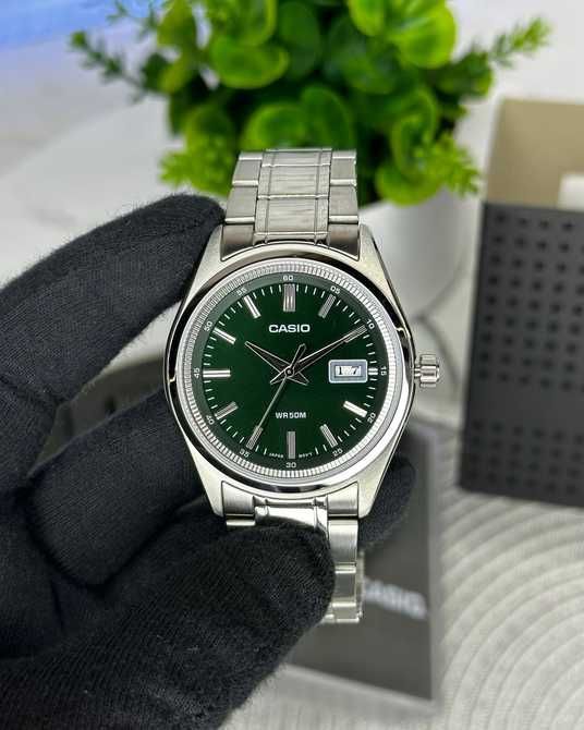 Reloj para Hombre CASIO MTP B180